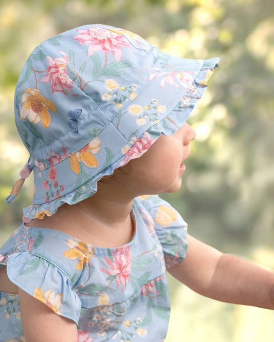 Bell Hat Matilda /Waratah Sky / S