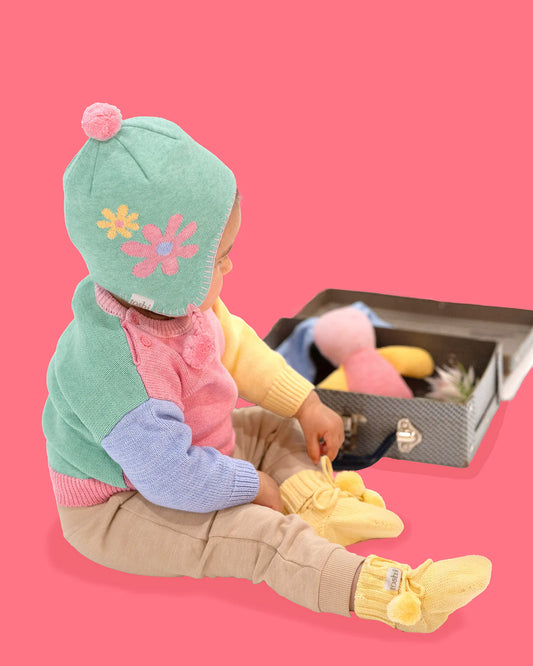 Toshi earmuff storytime daisy s
